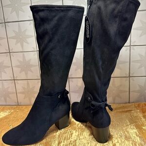 Charter Club Elegant Black soft suede Knee-High Women's Boots size 5.5M